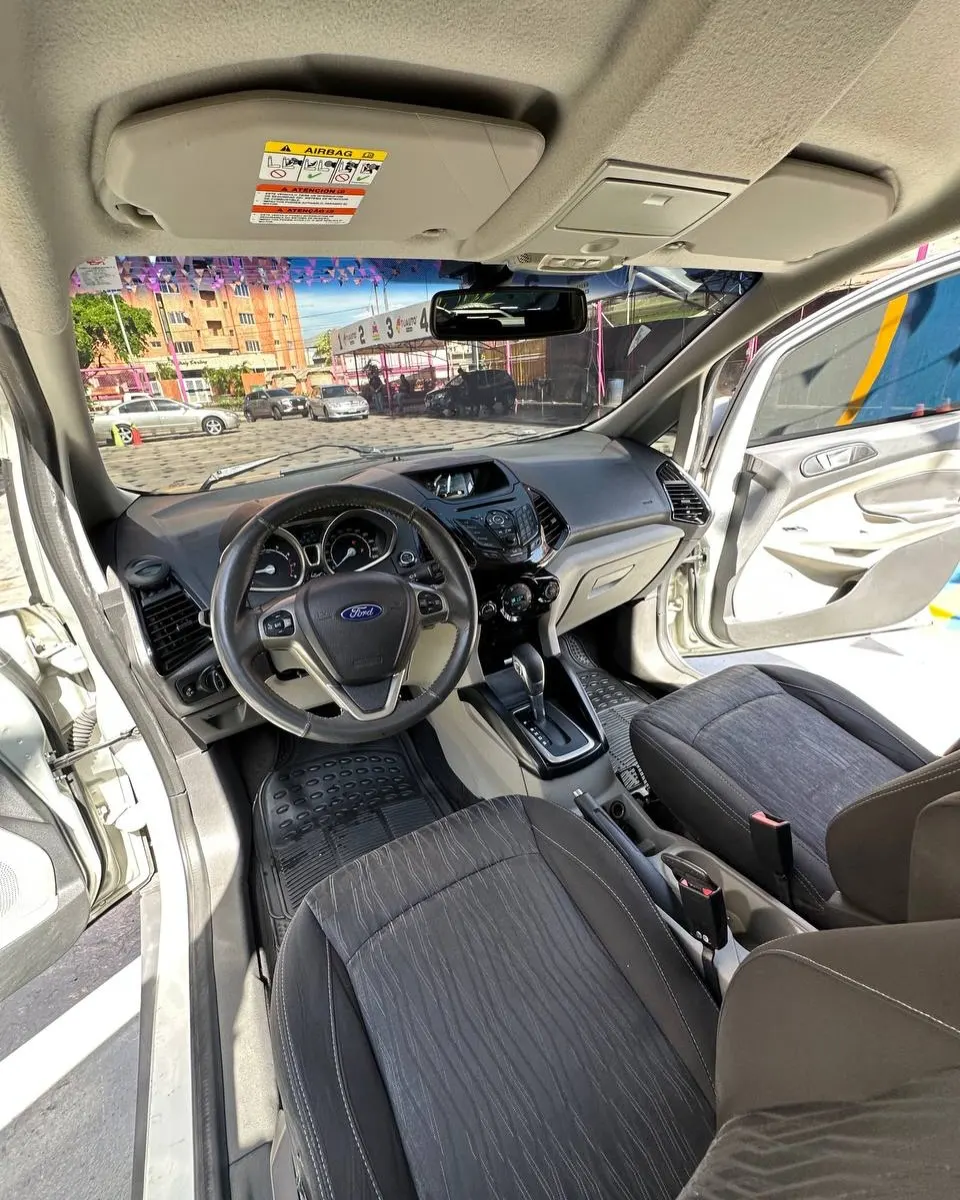 Ford EcoSport 2015 — foto 3