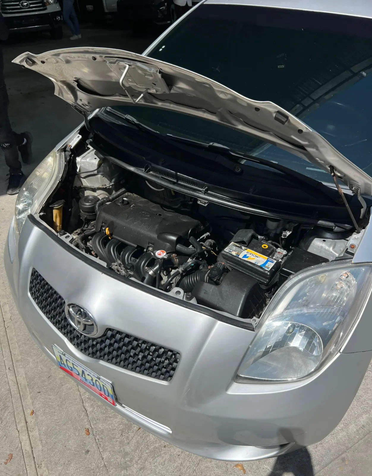 Toyota Yaris 2007 — foto 2