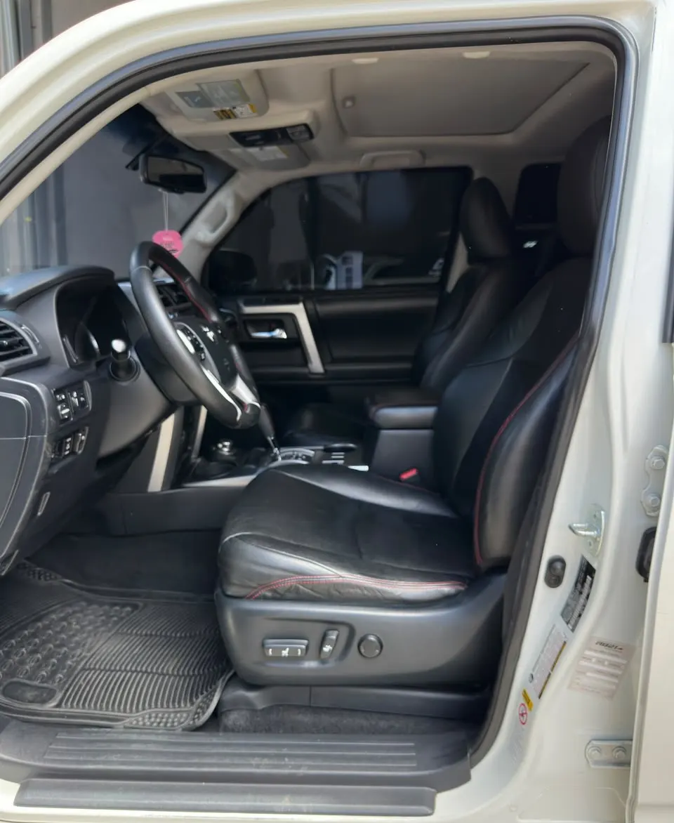 Toyota 4Runner Limited 2016 — foto 7