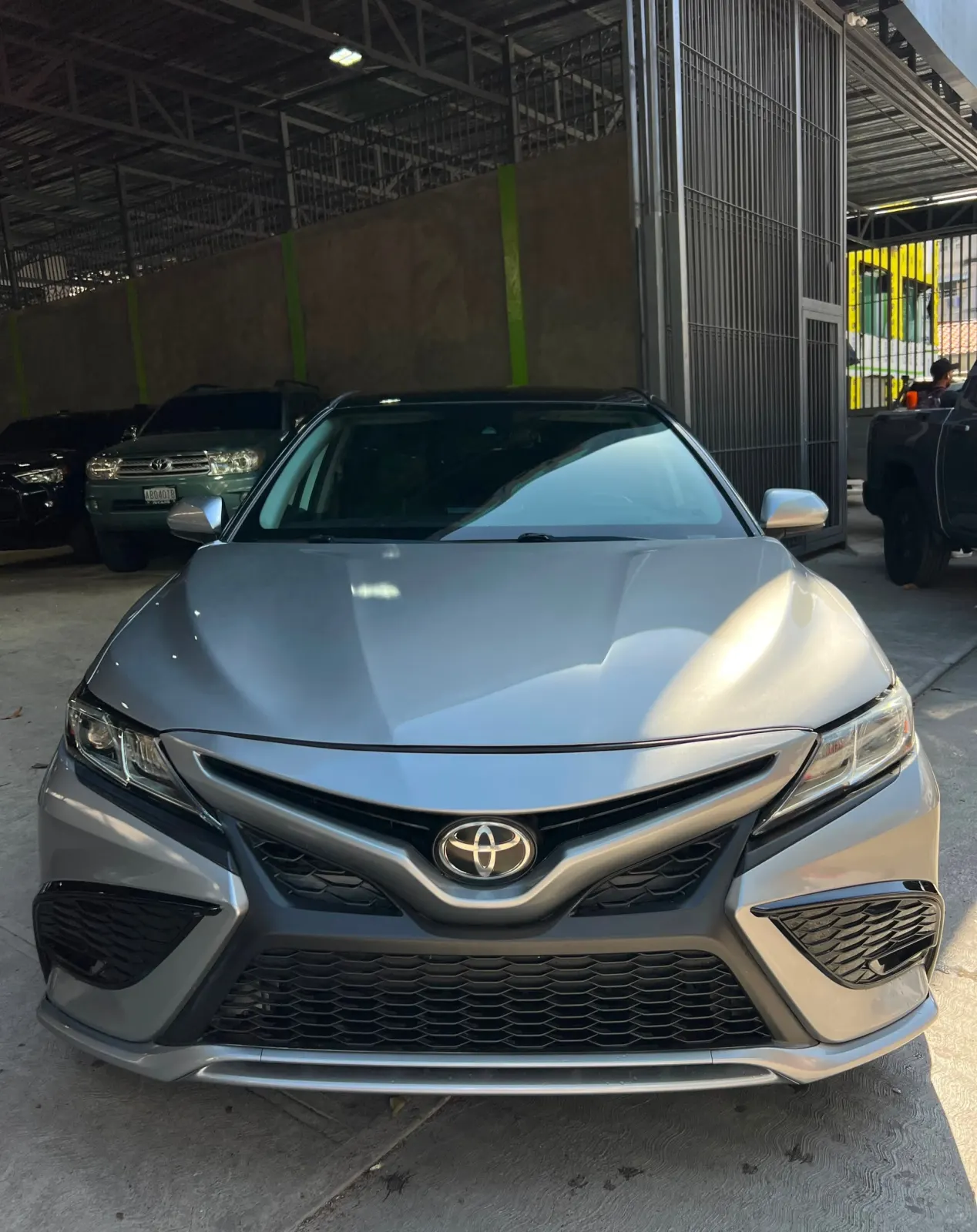 Toyota Camry SE 2021 — foto 7