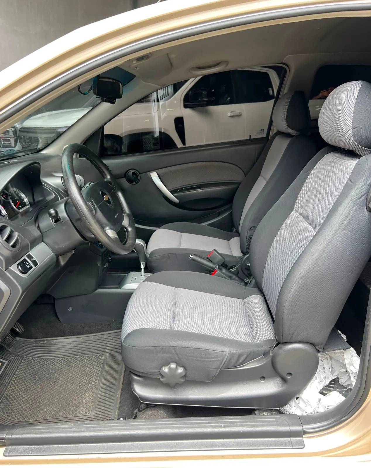 Chevrolet Aveo Speed 2013 — foto 4