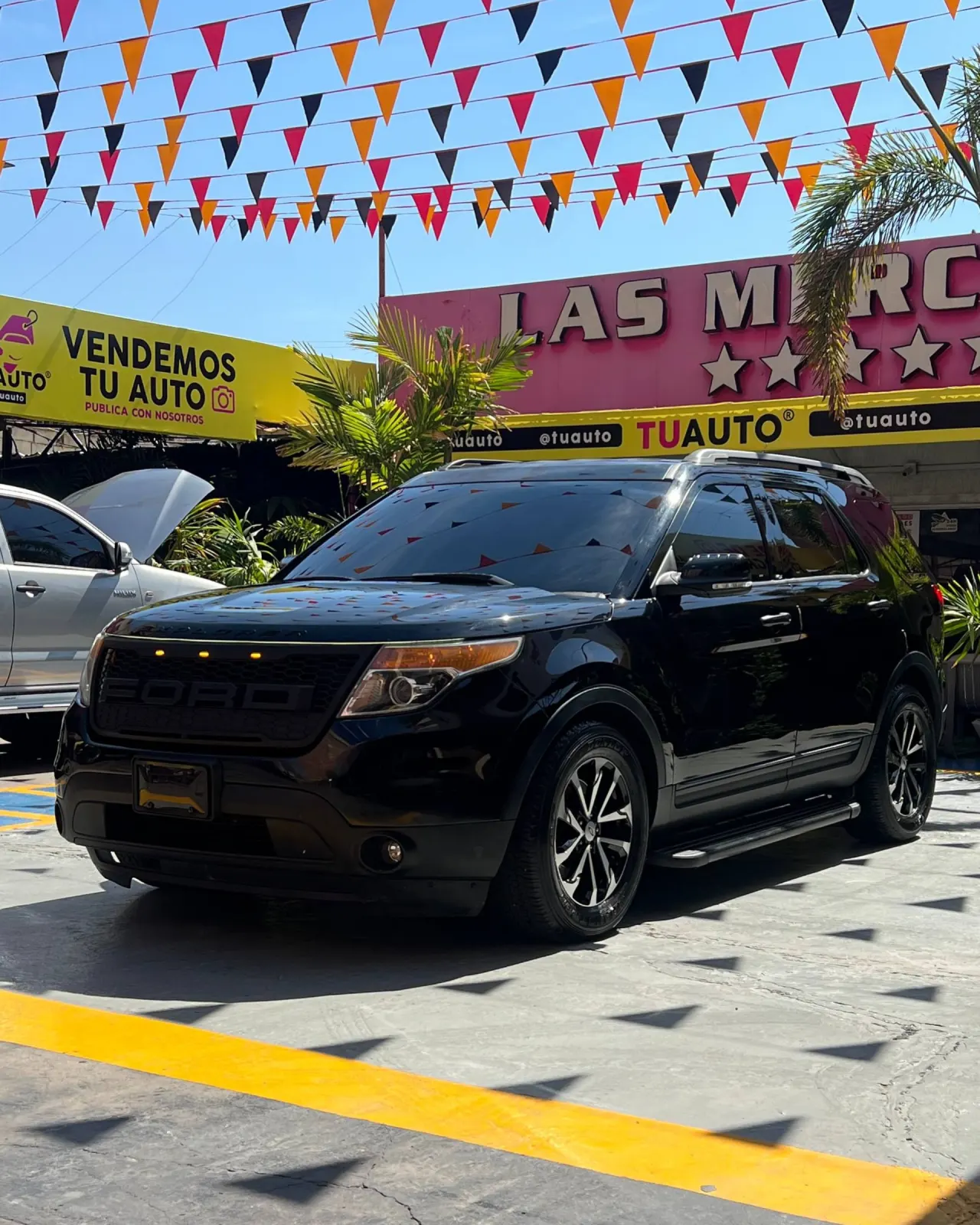 Ford Explorer XLT 2014 — foto 1