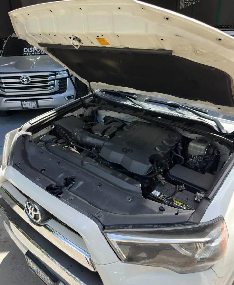 Toyota 4Runner Limited 2016 — foto 3